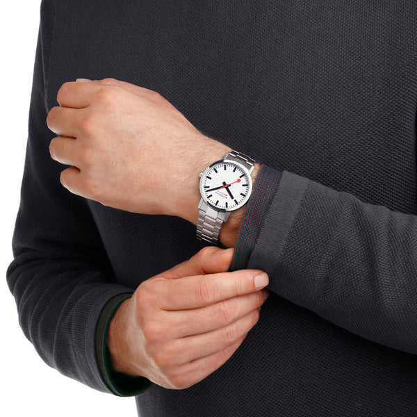 MONDAINE CLASSIC, 40MM, Silver Stainless Steel WATCH A660.30360.11SBJ
