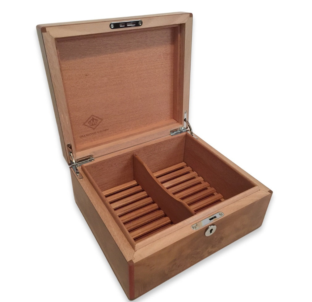 J.C. Newman Diamond Crown Wesley Humidor 40 ct